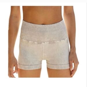 FP Movement Good Karma Shorts Color Ice Gray